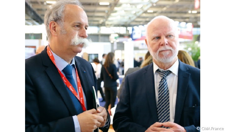 Bernard Stalter et Jean-Louis Freyd au stand des Chambres de métiers et de l'artisanat, au salon des maires 2019