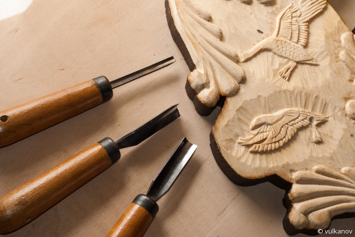 Gravure sur bois Atelier de gravure d'un artisan d'art