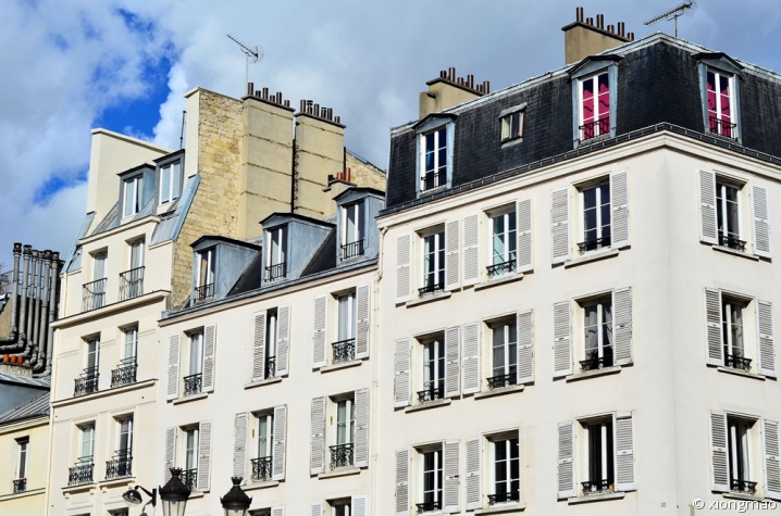 vue de la façade d'un immeuble 